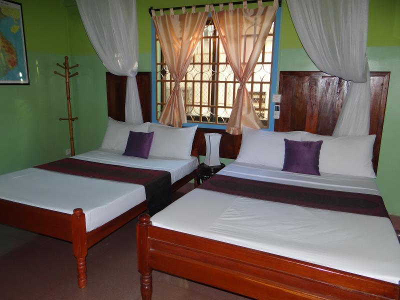 Alibi Guesthouse Phnom-Penh Buitenkant foto